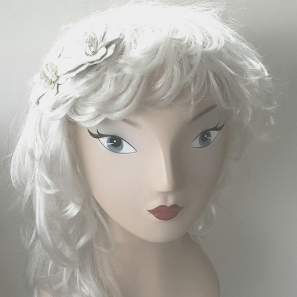 Hand Made White Leather Flowers Accessories - Leather Flowers Bobby Pin Hair Bridal White Tropical Tiki Hawaiian